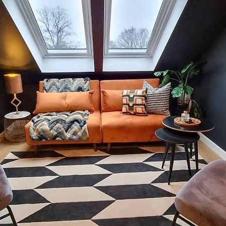 Super Stylish Apartment In Urmston Flat 3 Εξωτερικό φωτογραφία